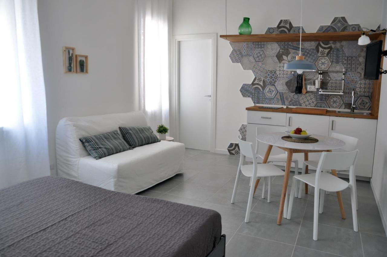 Capofortuna B&B Salerno Centro Buitenkant foto